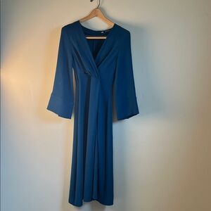 Zara Elegant Navy Long Sleeve Dress
